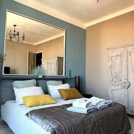 Apartment Sur Les Toits Du Vieux Port Marseille